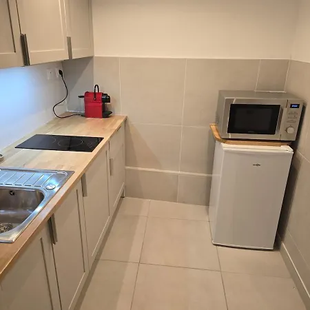 Proche Des Arenes شقة